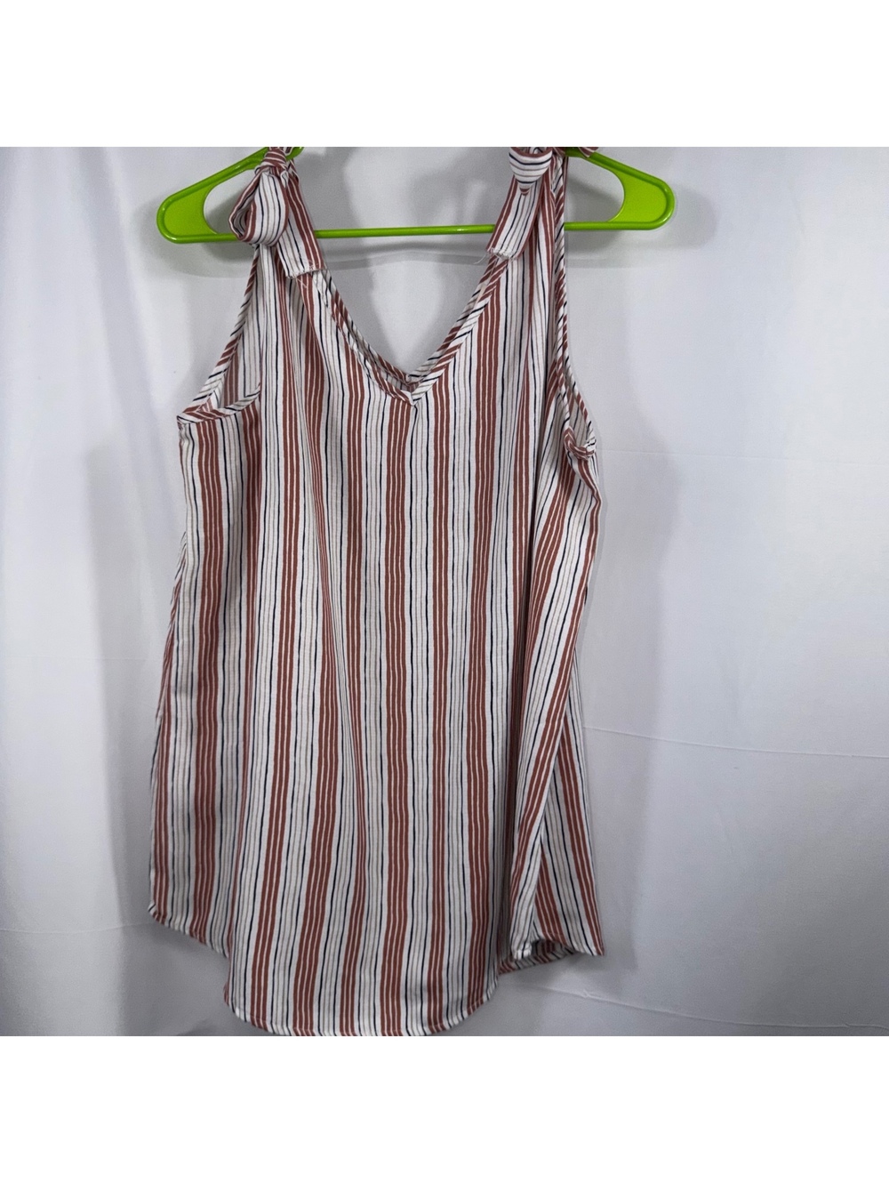 Hailey & Co Women’s Large Striped Tie Strap Sleeveless Tunic Top Rust White